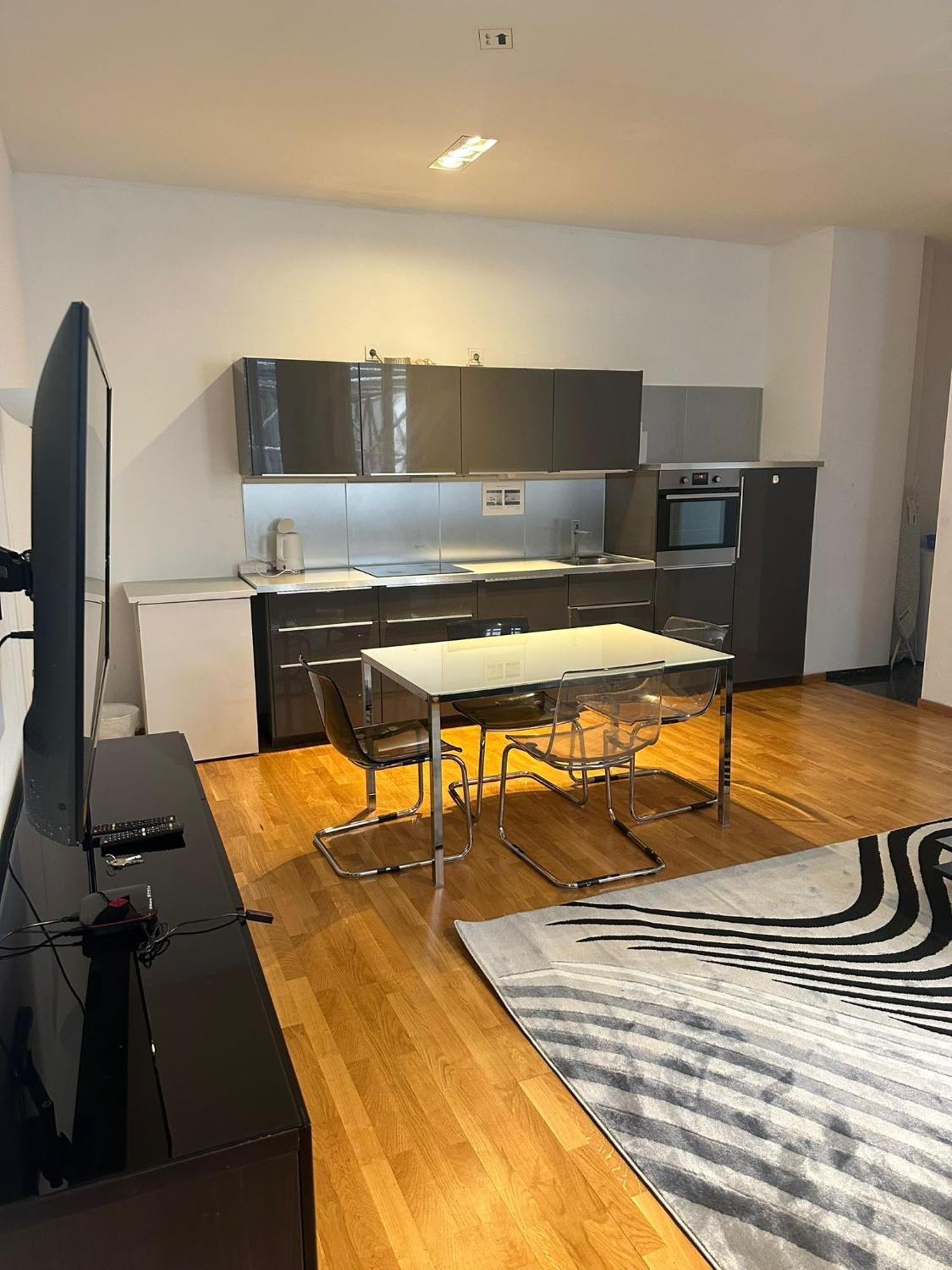 Al Nafurah Apartments Μόναχο Εξωτερικό φωτογραφία