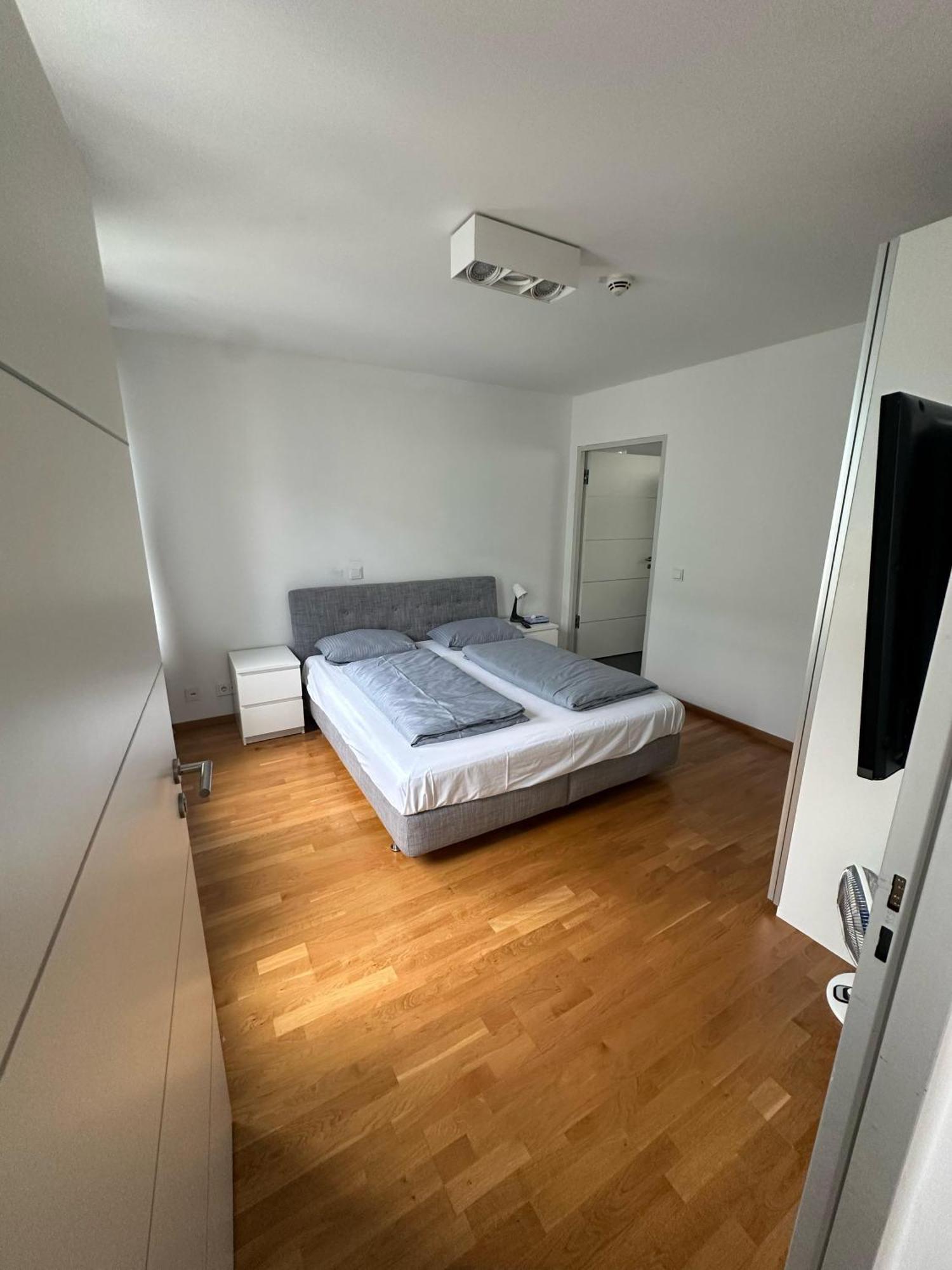 Al Nafurah Apartments Μόναχο Εξωτερικό φωτογραφία