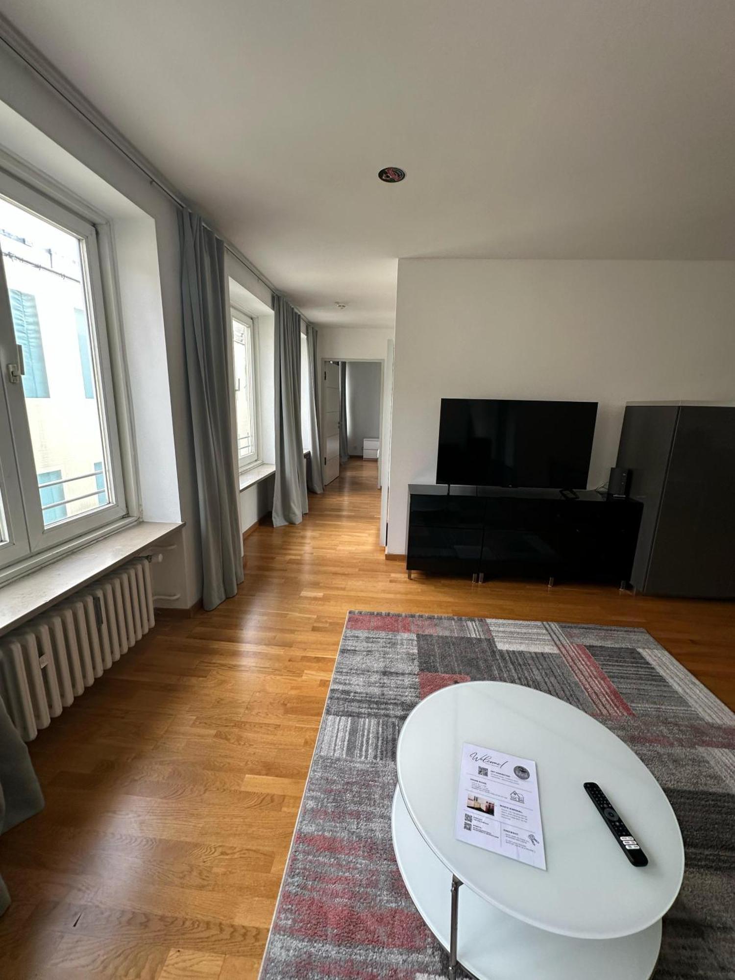 Al Nafurah Apartments Μόναχο Εξωτερικό φωτογραφία