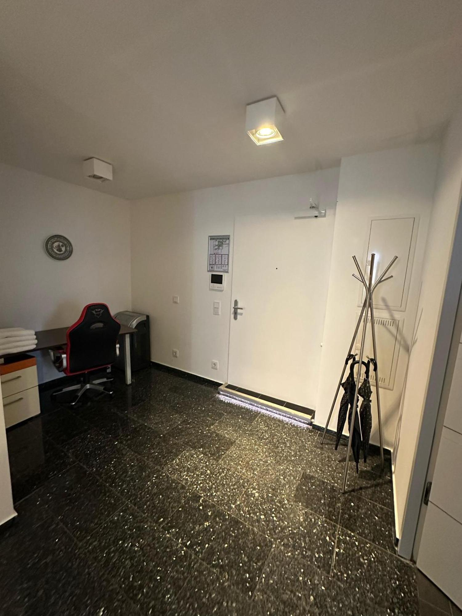 Al Nafurah Apartments Μόναχο Εξωτερικό φωτογραφία