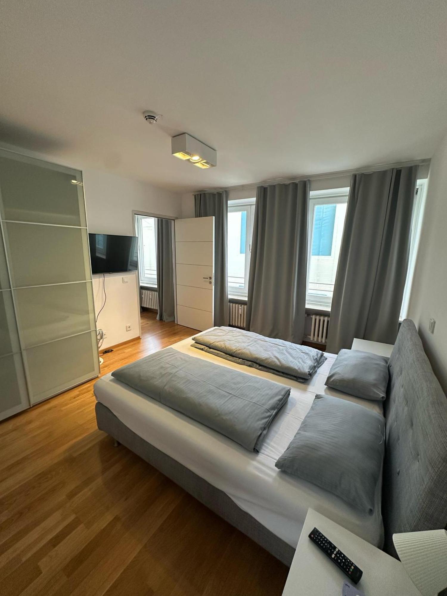 Al Nafurah Apartments Μόναχο Εξωτερικό φωτογραφία