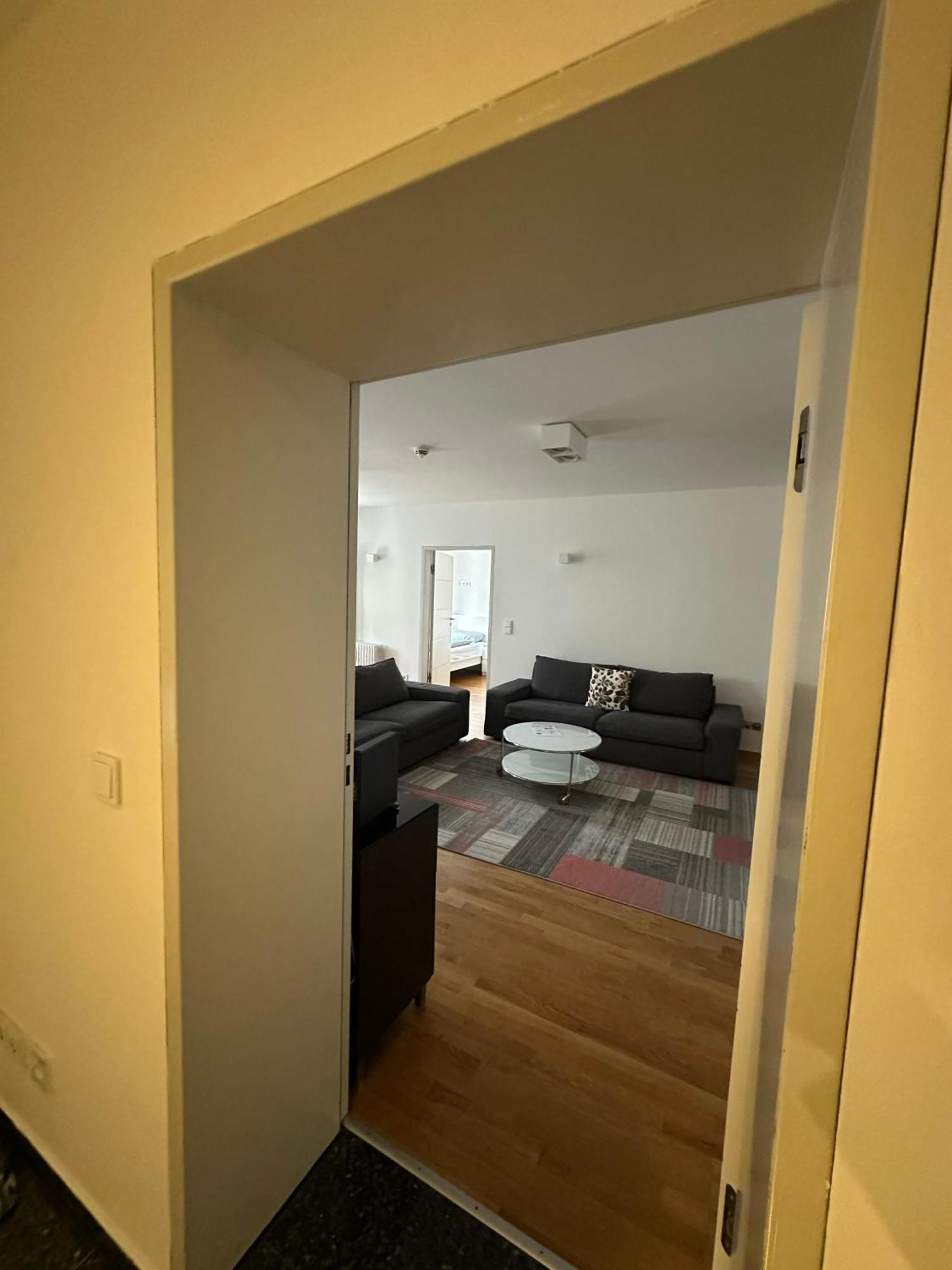 Al Nafurah Apartments Μόναχο Εξωτερικό φωτογραφία
