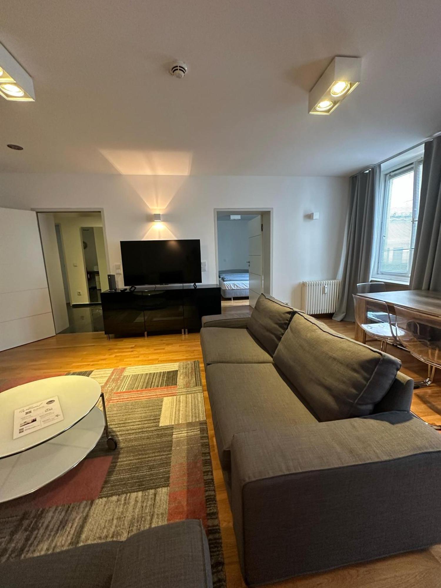 Al Nafurah Apartments Μόναχο Εξωτερικό φωτογραφία