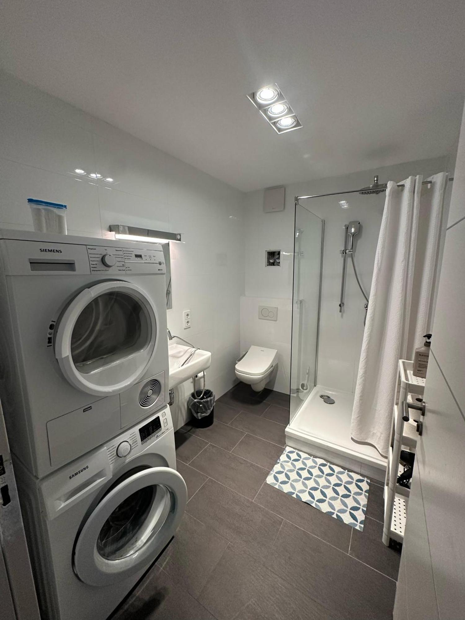 Al Nafurah Apartments Μόναχο Εξωτερικό φωτογραφία