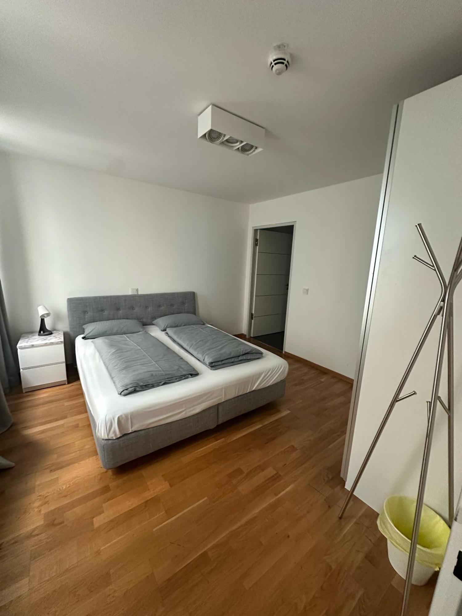 Al Nafurah Apartments Μόναχο Εξωτερικό φωτογραφία