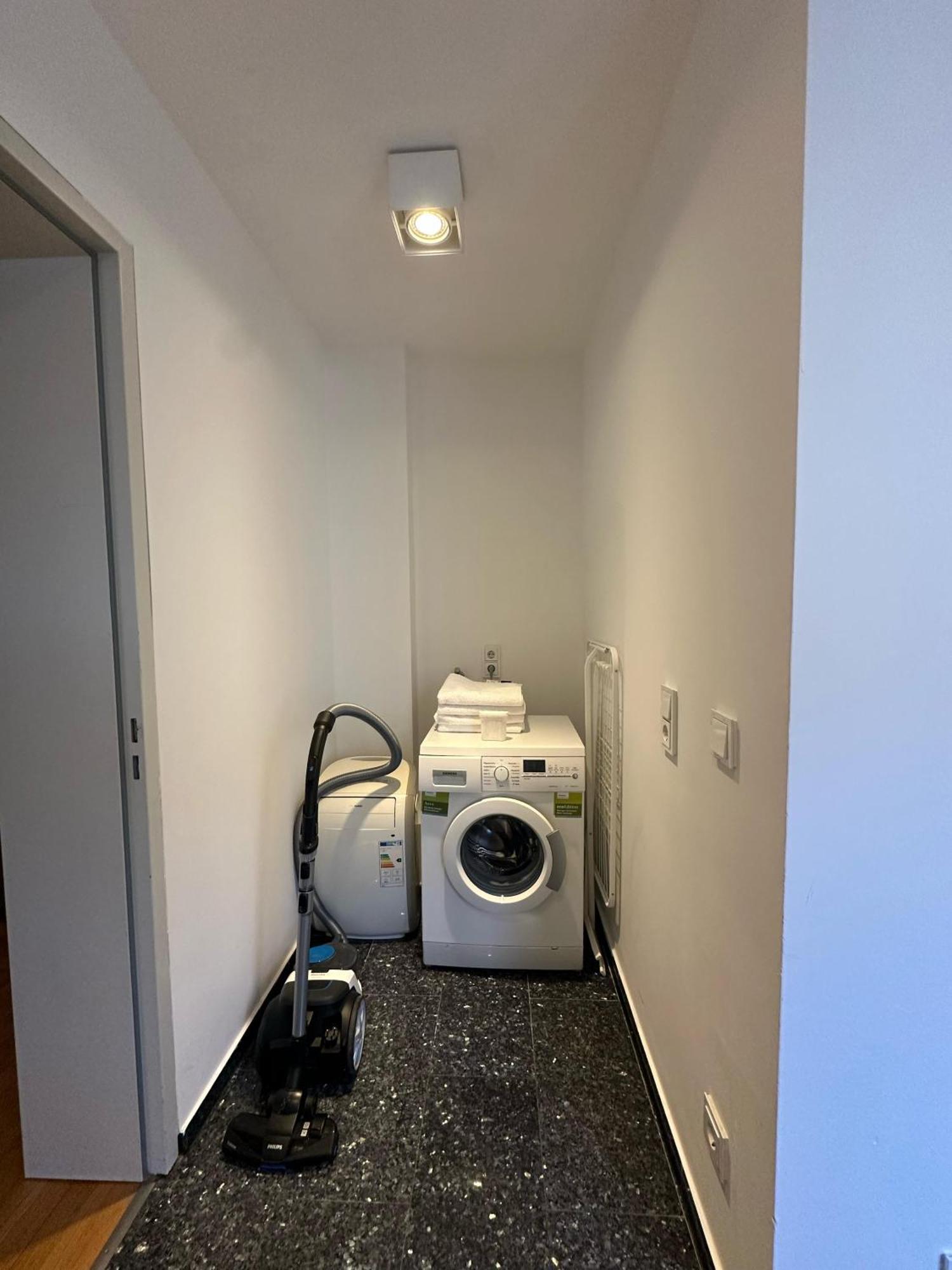 Al Nafurah Apartments Μόναχο Εξωτερικό φωτογραφία