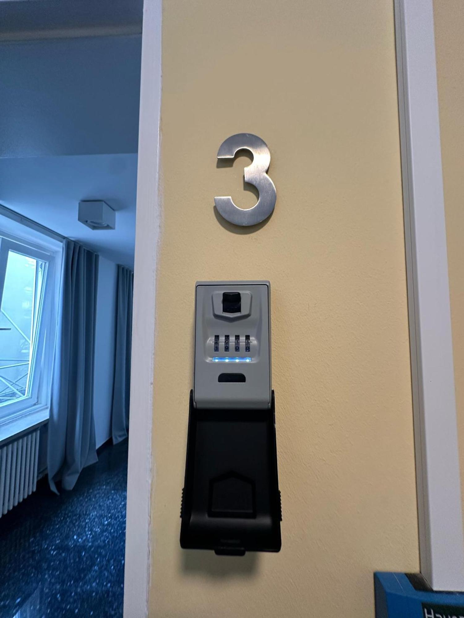 Al Nafurah Apartments Μόναχο Εξωτερικό φωτογραφία